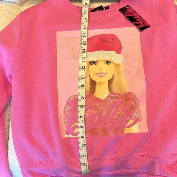 NWT! BARBIE IN SANTA HAT PINK FLEECE CHRISTMAS JUNIORS SWEATSHIRT - Picture 7 of 8
